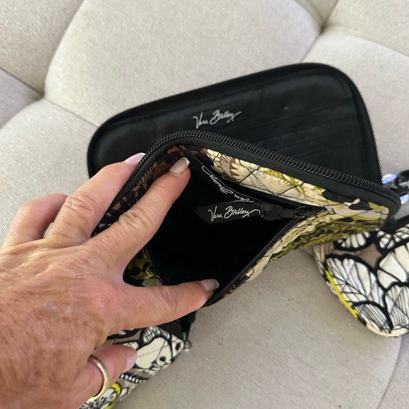 Three-piece Vera Bradley wallet set - Picture 5 of 7